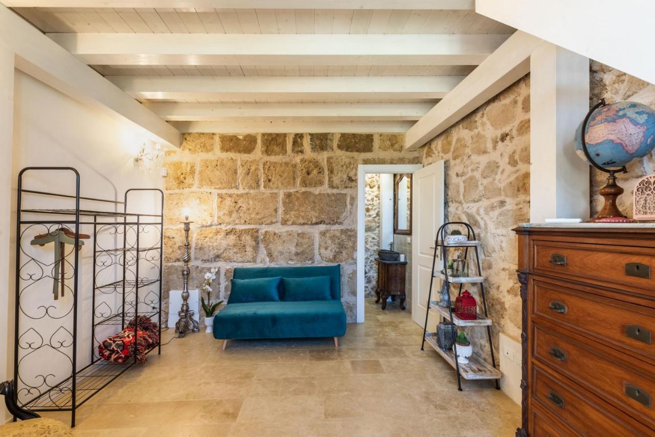 노토 Michael Garden B&B 외부 사진
