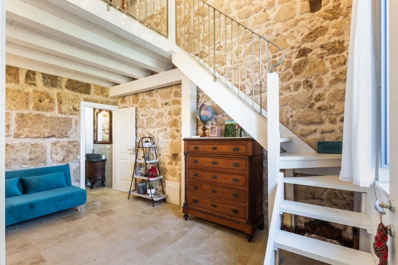 노토 Michael Garden B&B 외부 사진