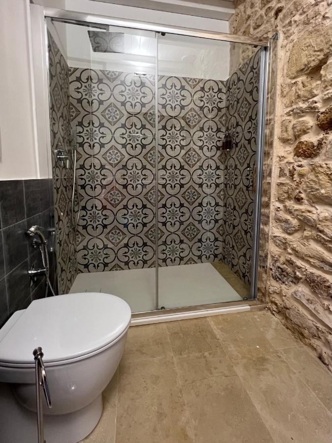 노토 Michael Garden B&B 외부 사진