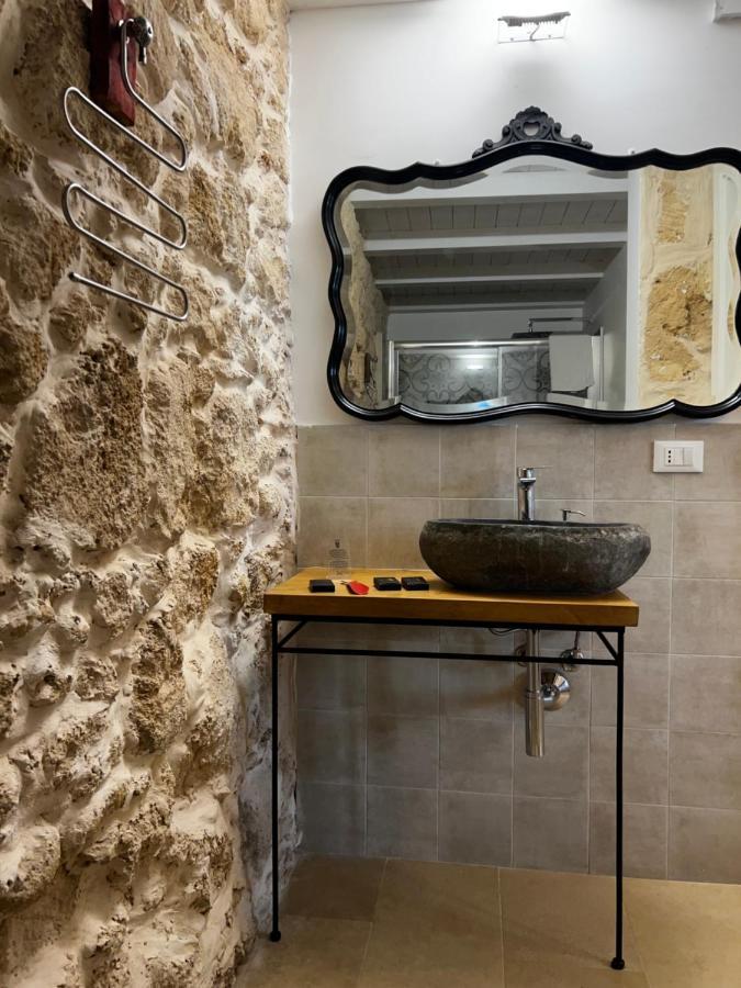 노토 Michael Garden B&B 외부 사진